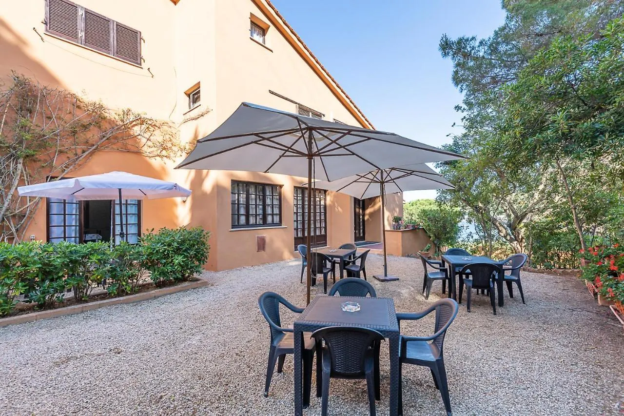 Corte Del Conte Porto Azzurro Italia