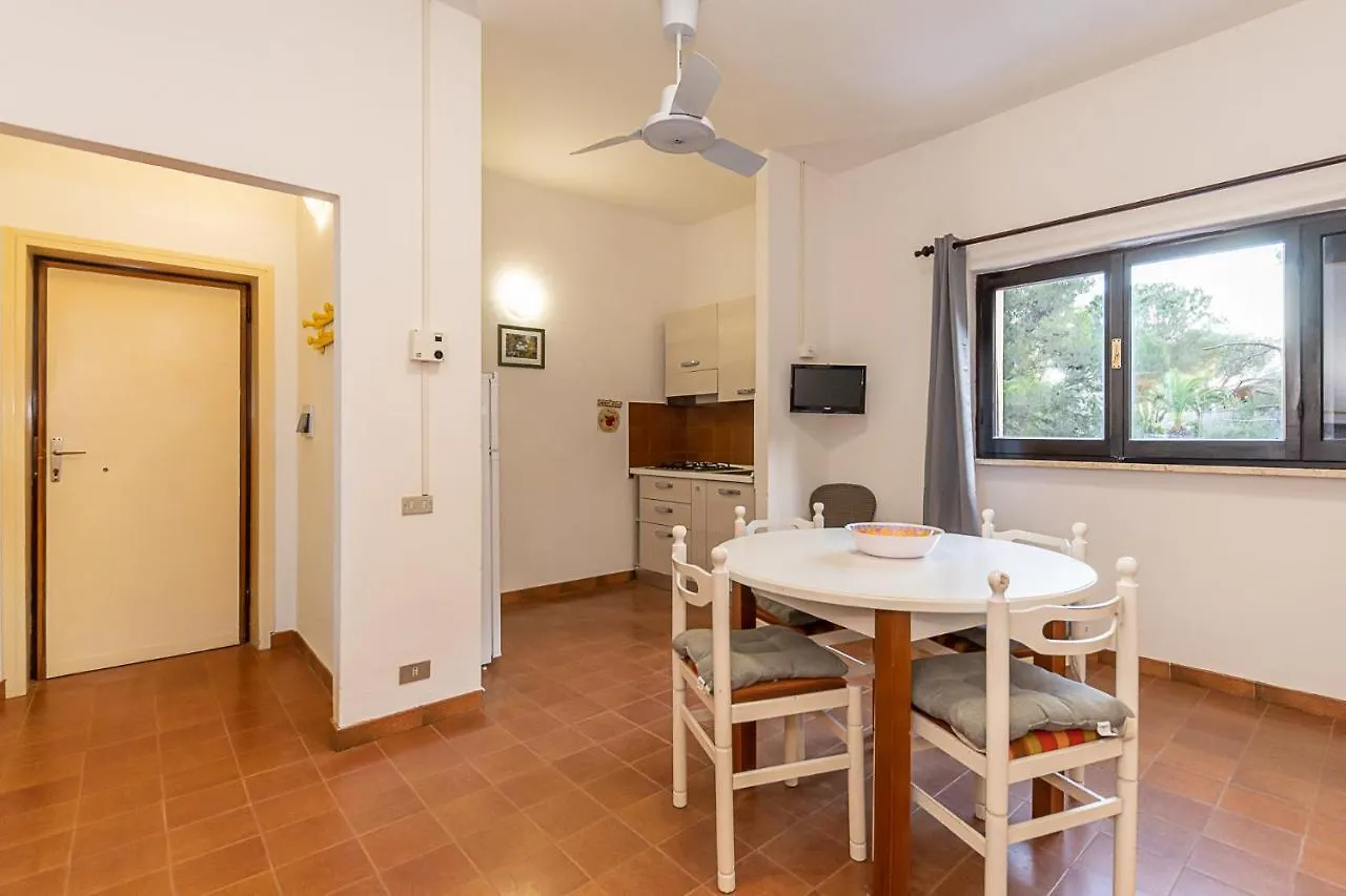 Corte Del Conte Porto Azzurro 0*,